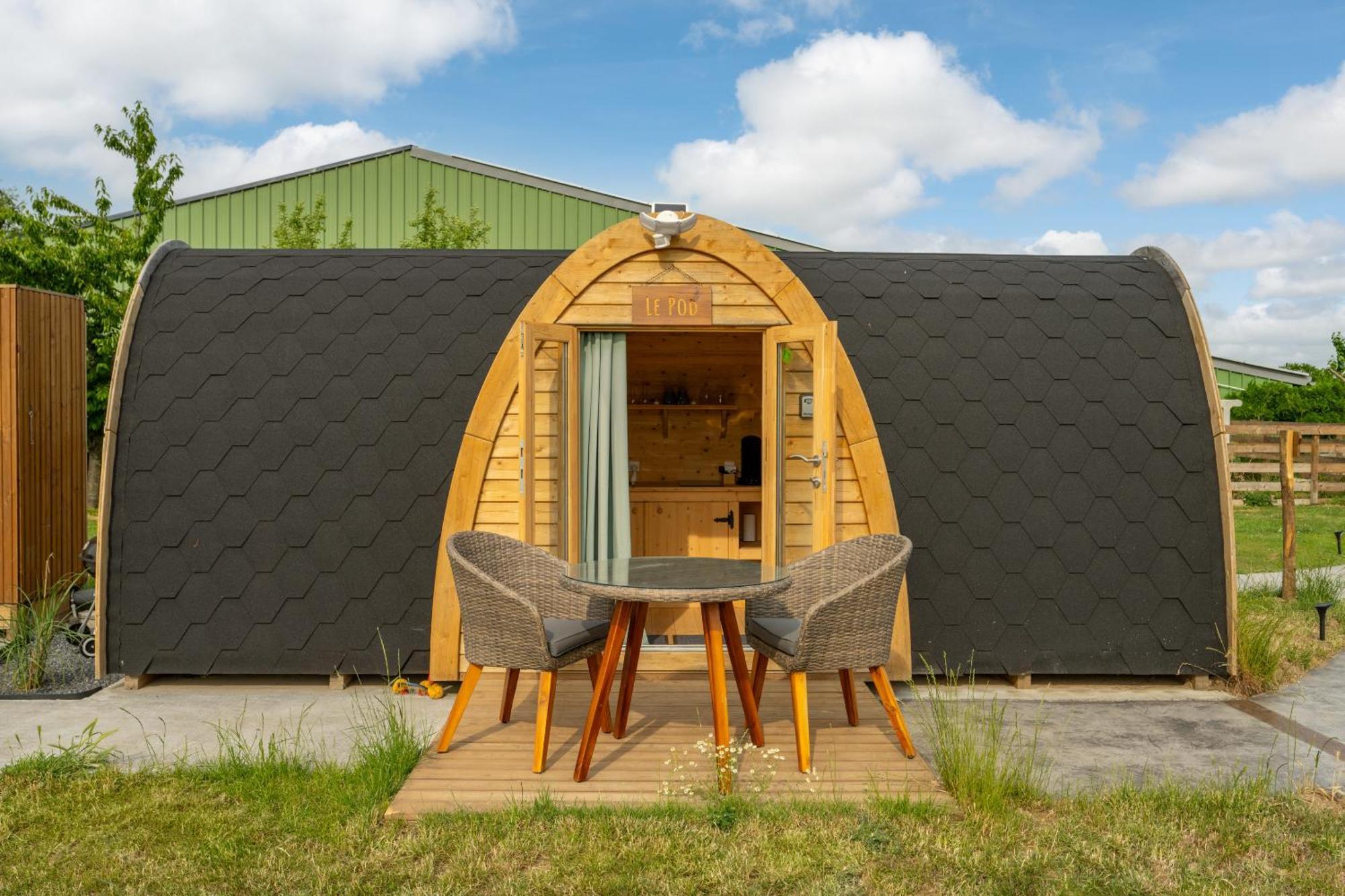 Logements Insolites A La Ferme - Yourte, Kota Ou Pod Farbus Rum bild